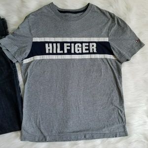 Men's med Hilfiger Spellout Crewneck T-Shirt